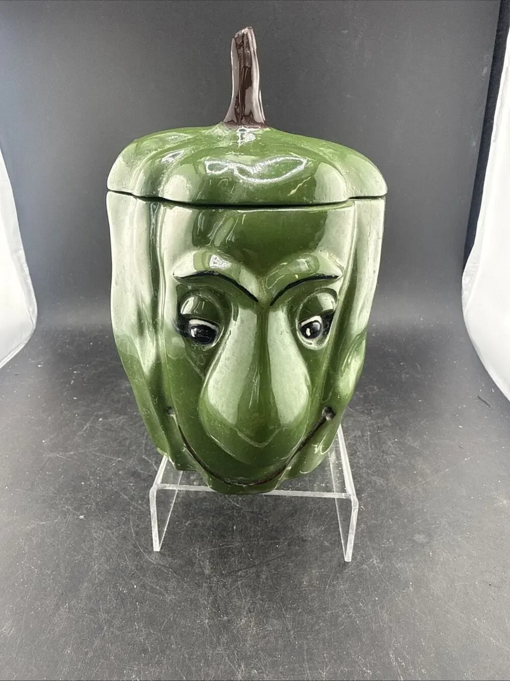 VTG Kitschy Ceramic Mr Green Pepper Face Storage Jar Canister Hobbyist 1988